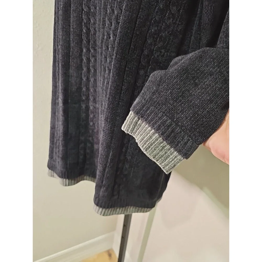 Jenny Cable Knit Chenille Pullover Sweater Womens M Minimalist Black Chunky Cozy